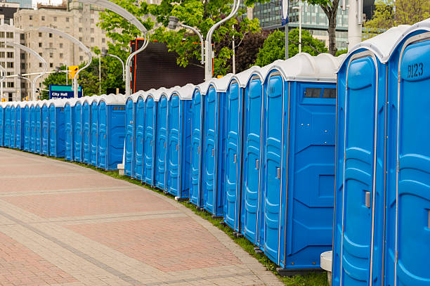 Best VIP or Luxury Restroom Trailers  in Florida, NY